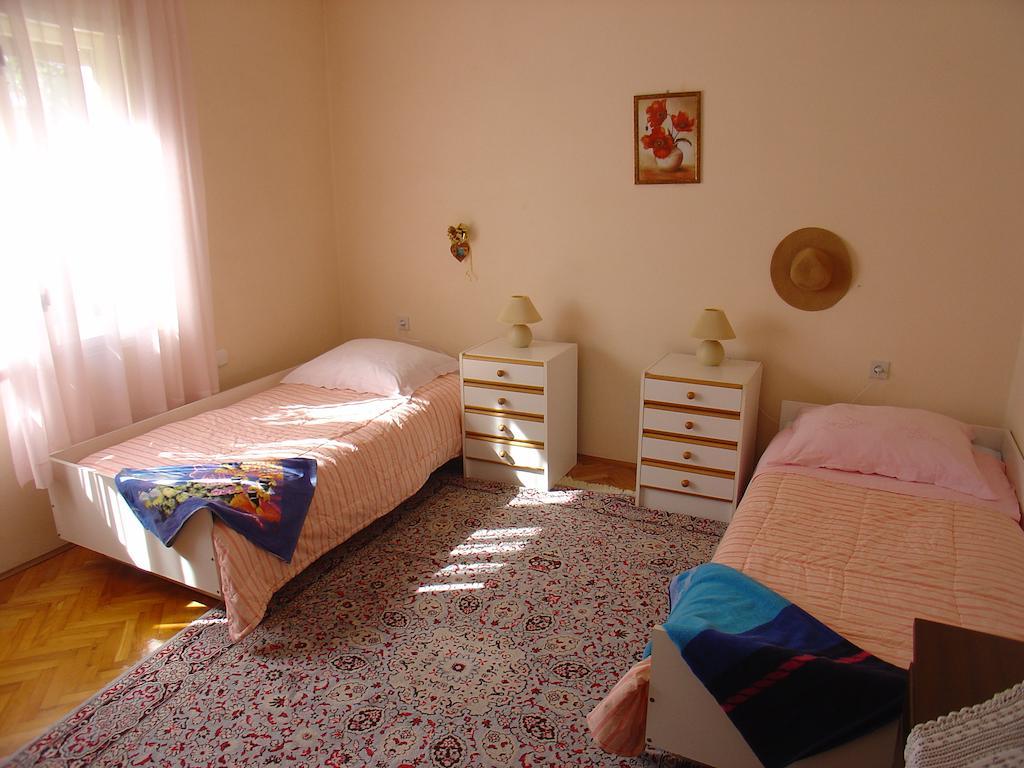 Apartment Tomy Трогир Экстерьер фото